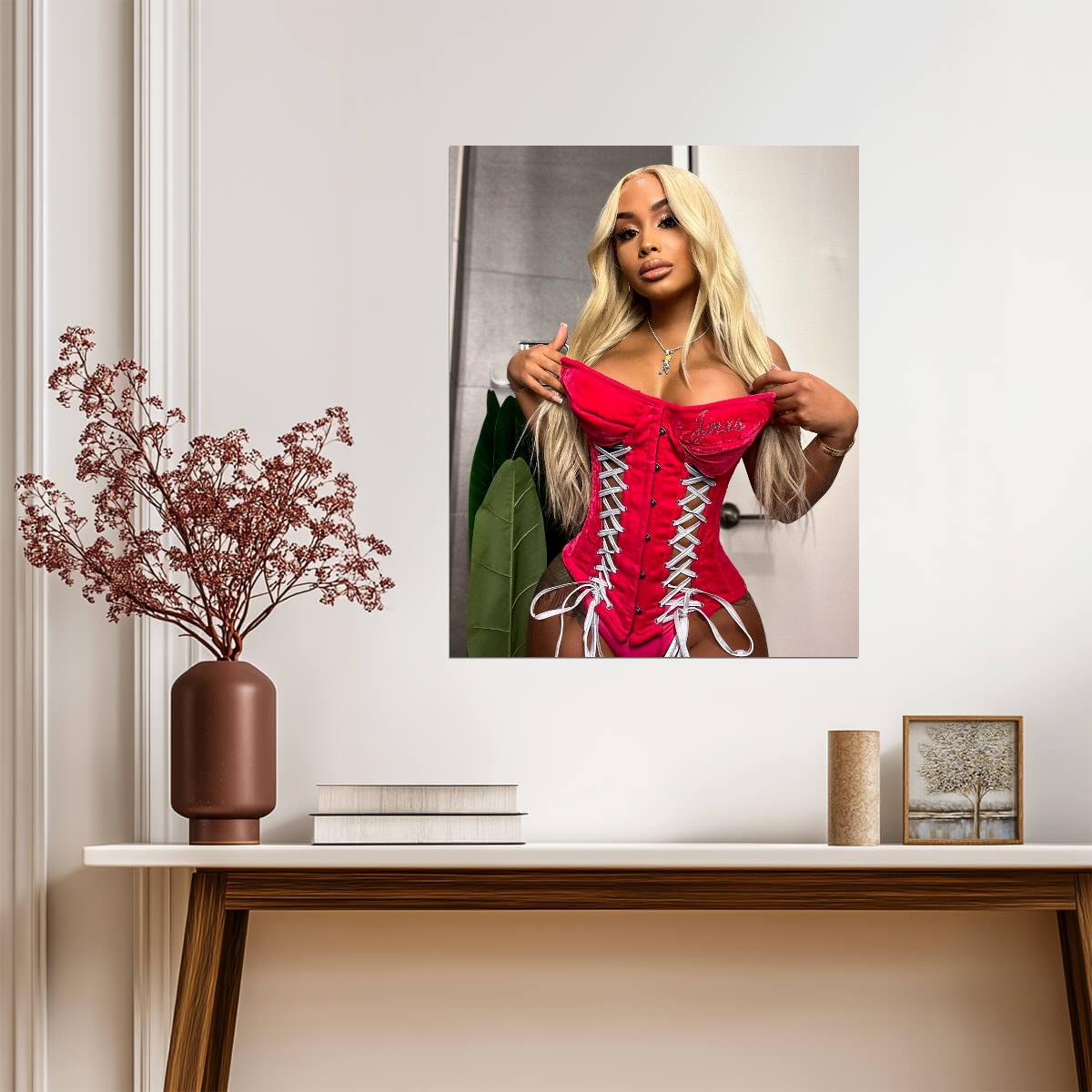 Dreamdoll | Fashion Look | Sexy Model Poster - Music Poster