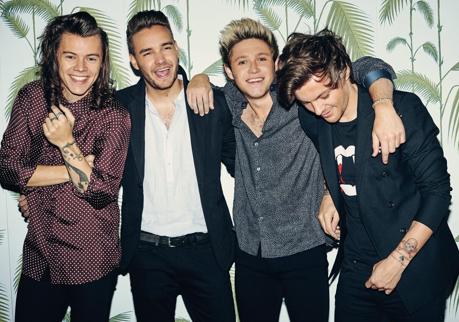 One Direction Candid Group Photo | Four Member Era | Pop Music Poster - Music Poster