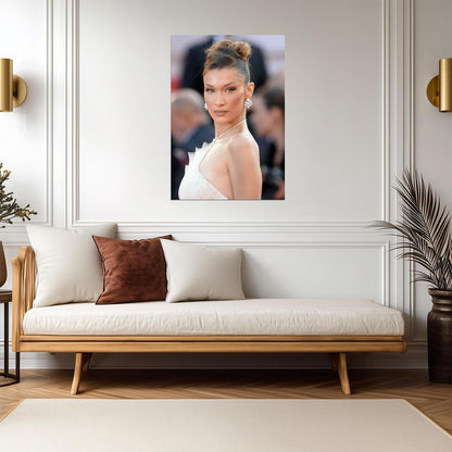 Bella Hadid Red Carpet Photo | High Fashion Model Poster | Celebrity Wall Art - Celebrities Poster