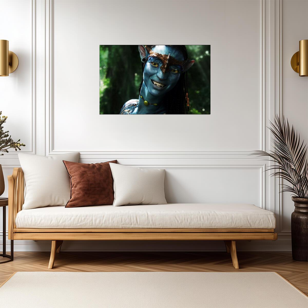 Avatar 2009 Movie Poster | Neytiri Smiling in the Forest - Movies & TV Poster