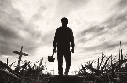 Pet Sematary 2019 Movie Poster | Louis Creed with a Shovel - Movies & TV Poster