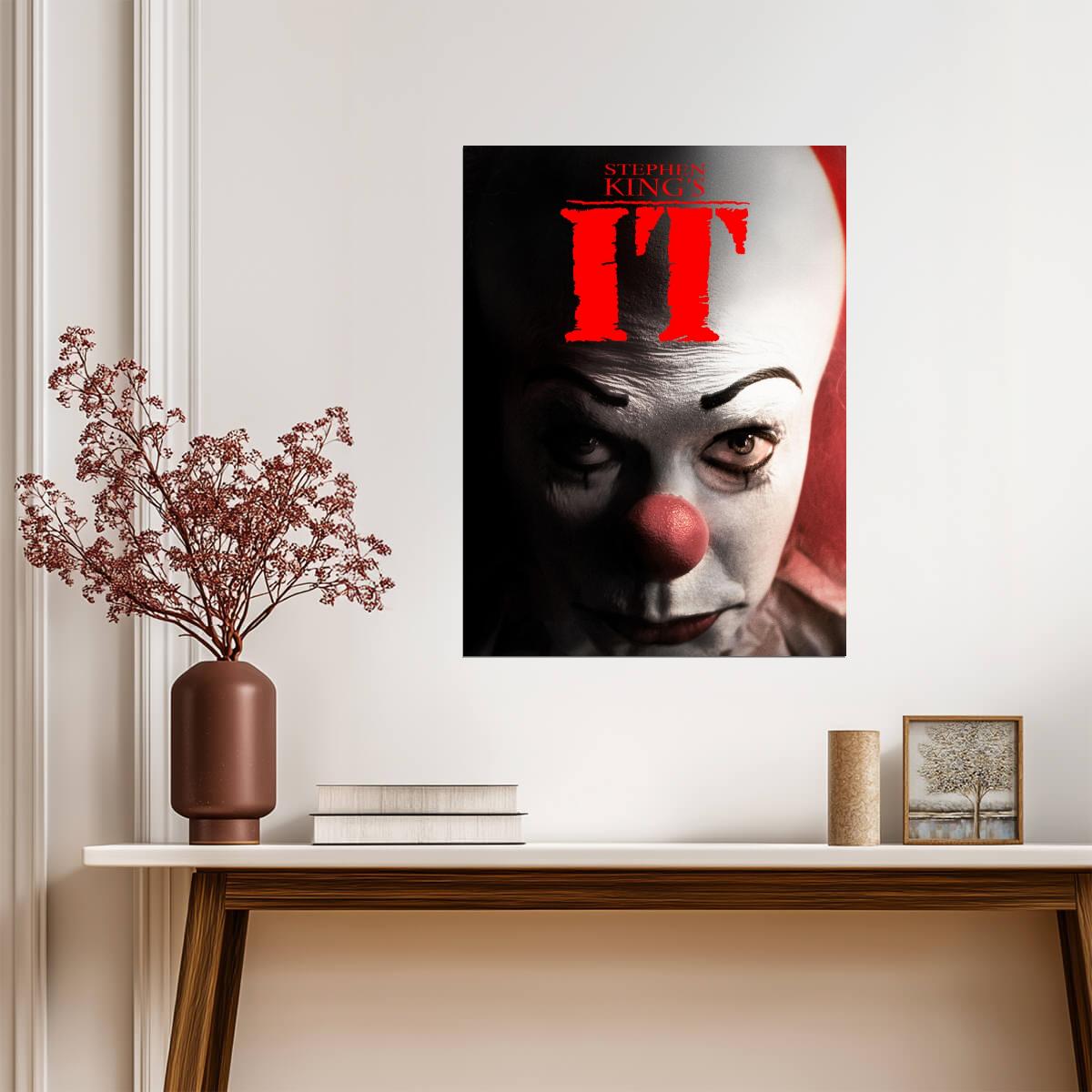 IT 1990 TV Miniseries Poster | Tim Curry as Pennywise Close-Up - Movies & TV Poster