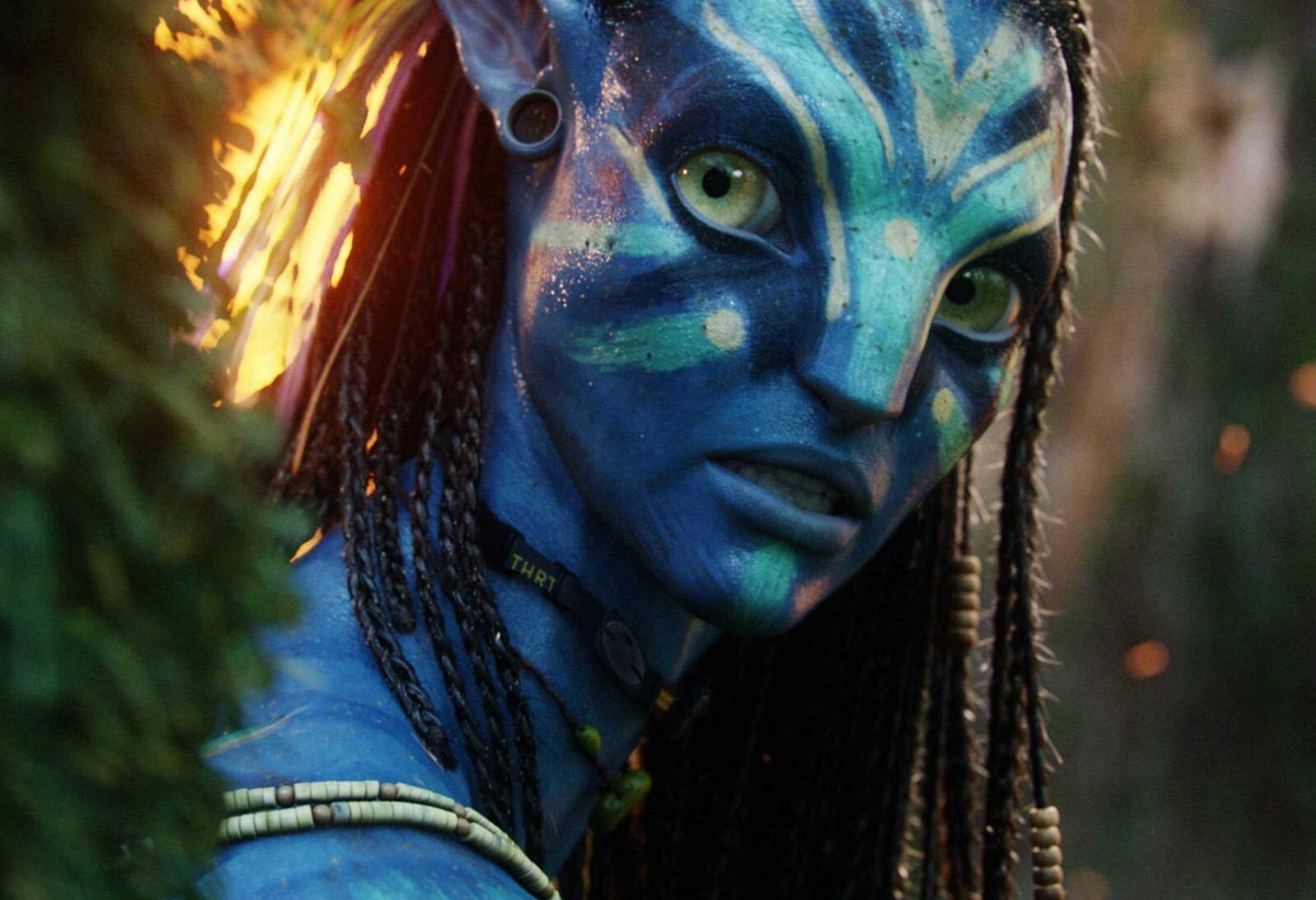 Avatar 2009 Movie Poster | Neytiri in War Paint - Movies & TV Poster