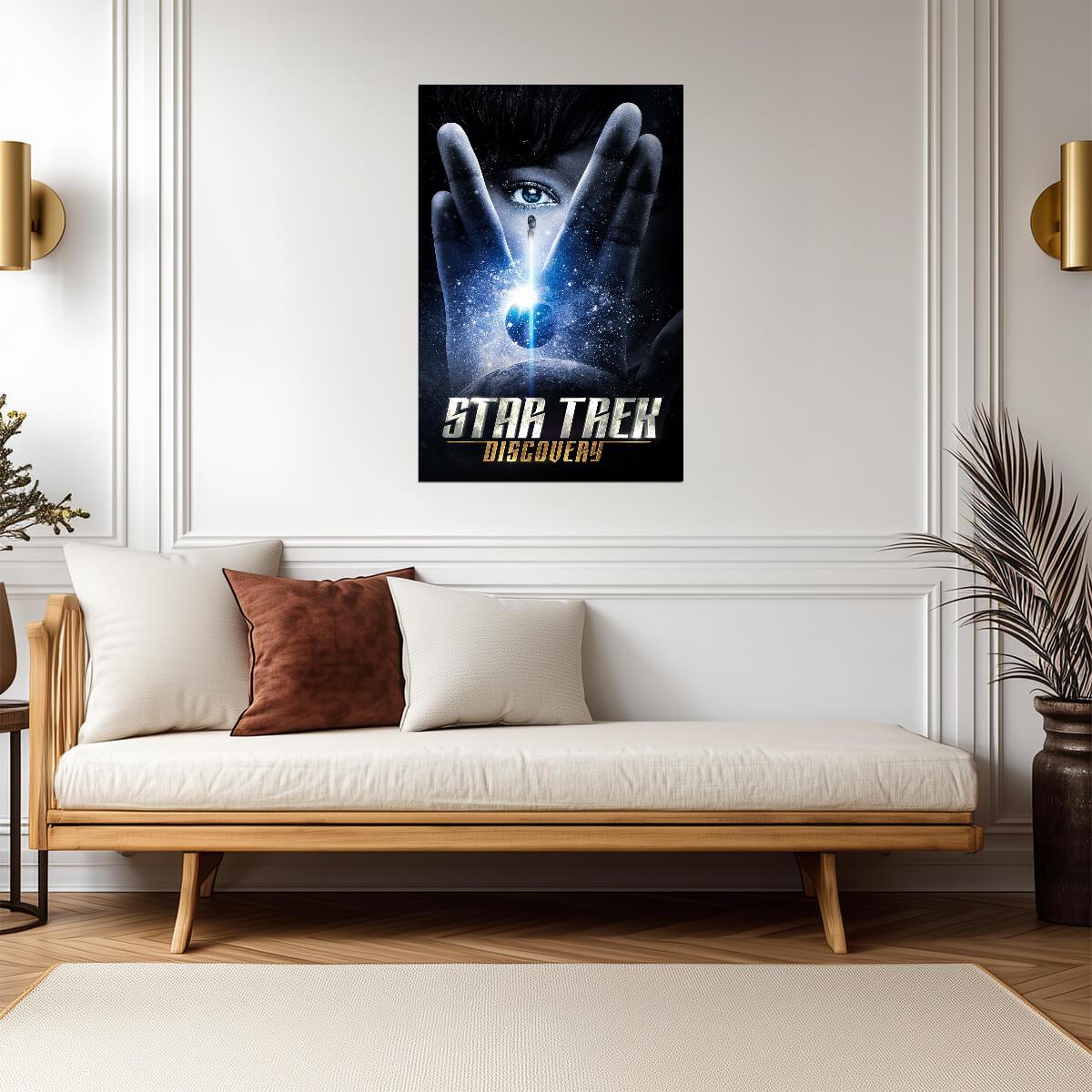 Star Trek Discovery TV Series Poster | Vulcan Salute with a Blue Eye - Movies & TV Poster