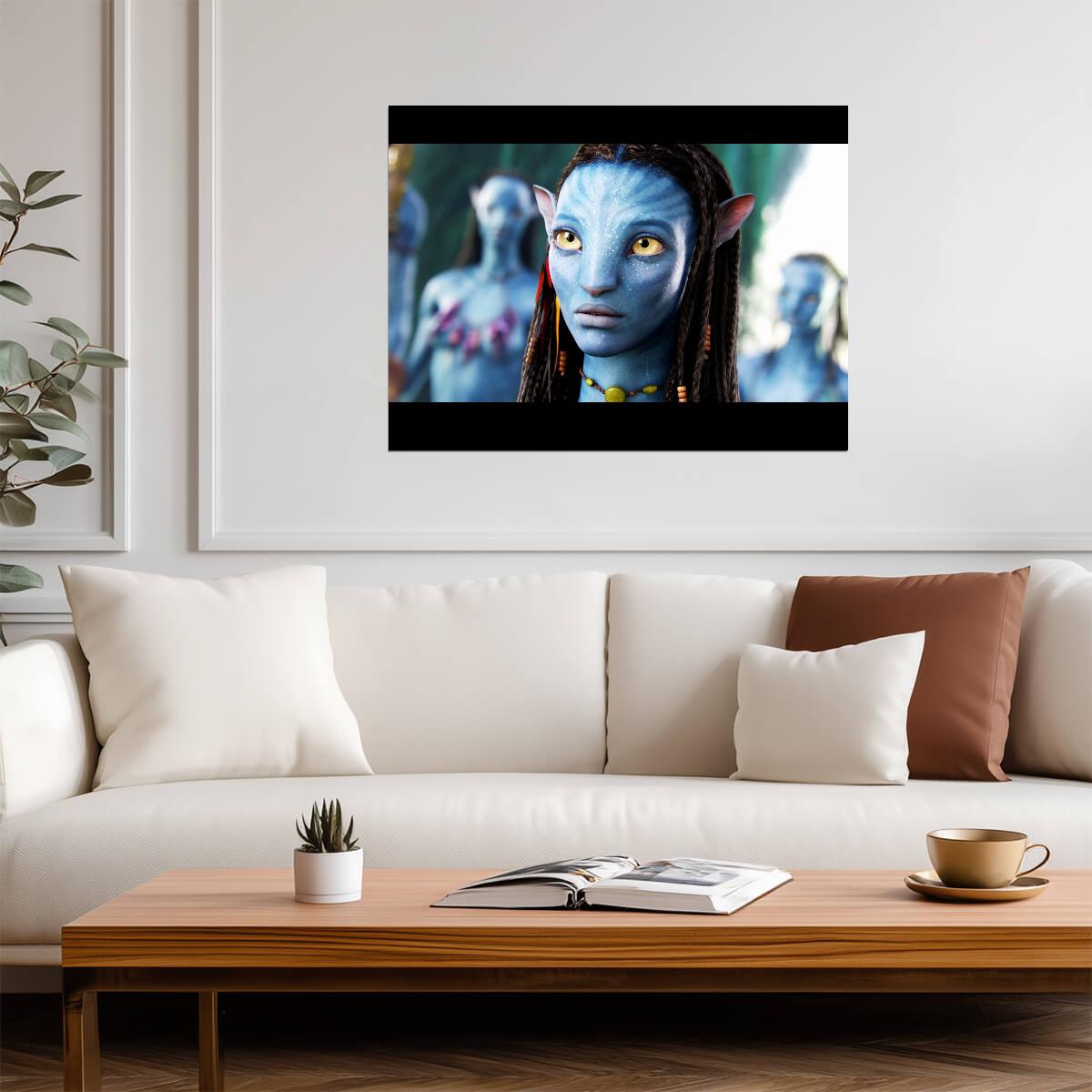 Avatar 2009 Movie Poster | Neytiri before the Na'vi Clan - Movies & TV Poster