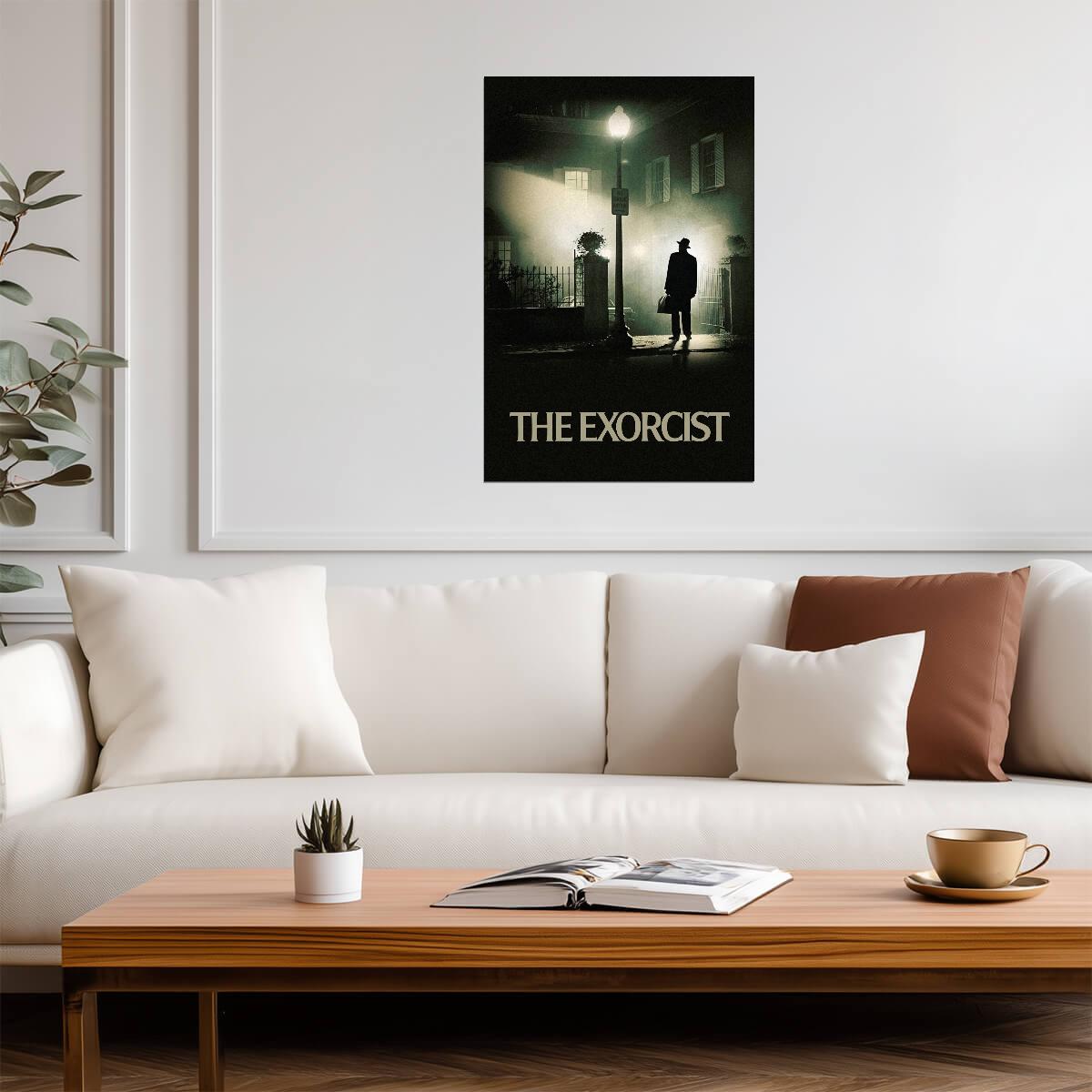 The Exorcist 1973 Movie Poster | Father Merrin Under the Streetlamp - Movies & TV Poster