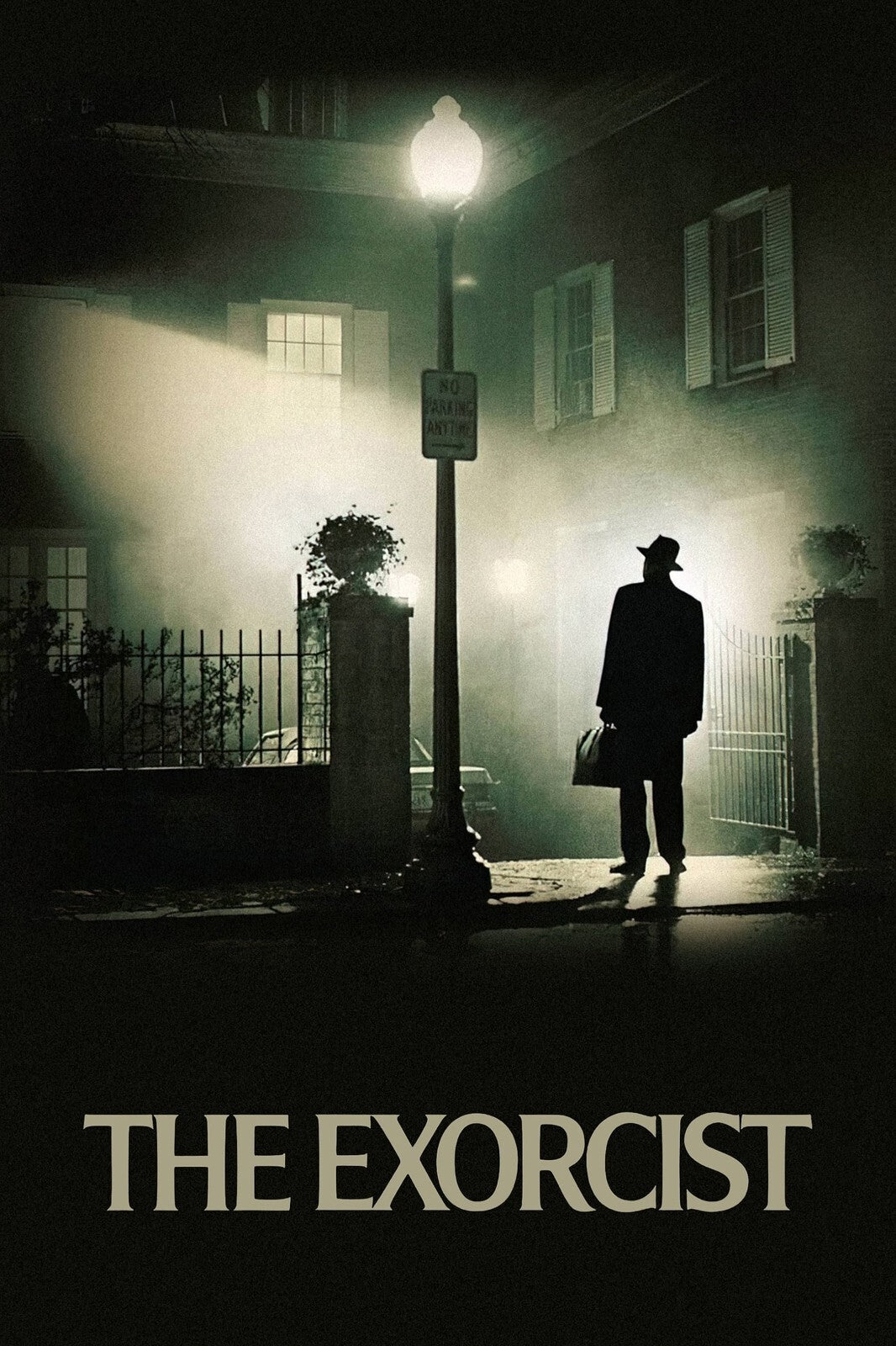 The Exorcist 1973 Movie Poster | Father Merrin Under the Streetlamp - Movies & TV Poster