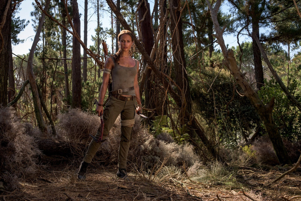 Tomb Raider 2018 Movie Poster | Alicia Vikander as Lara Croft with a Bow in the Jungle - Movies & TV Poster
