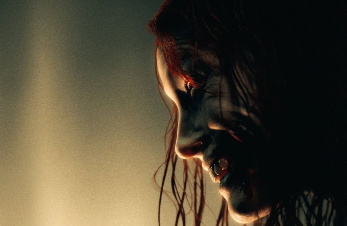 Evil Dead Rise Movie Poster | Possessed Ellie in a Backlit Profile - Movies & TV Poster