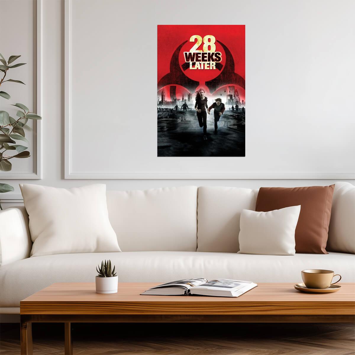 28 Weeks Later Poster | Survivors Running Through London - Movies & TV Poster