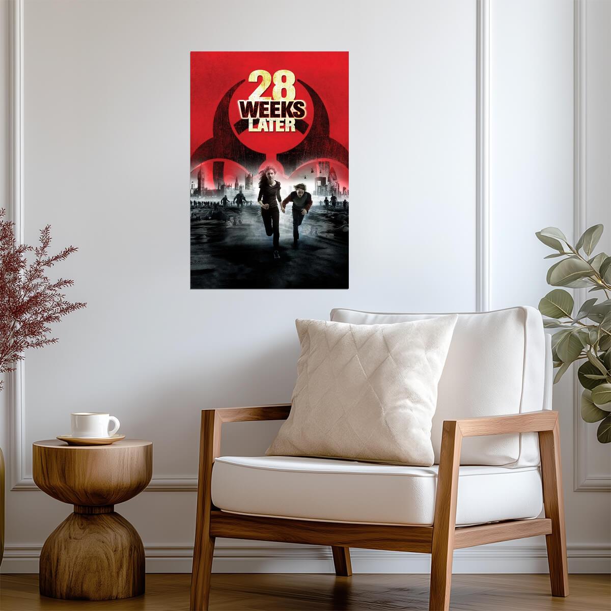 28 Weeks Later Poster | Survivors Running Through London - Movies & TV Poster