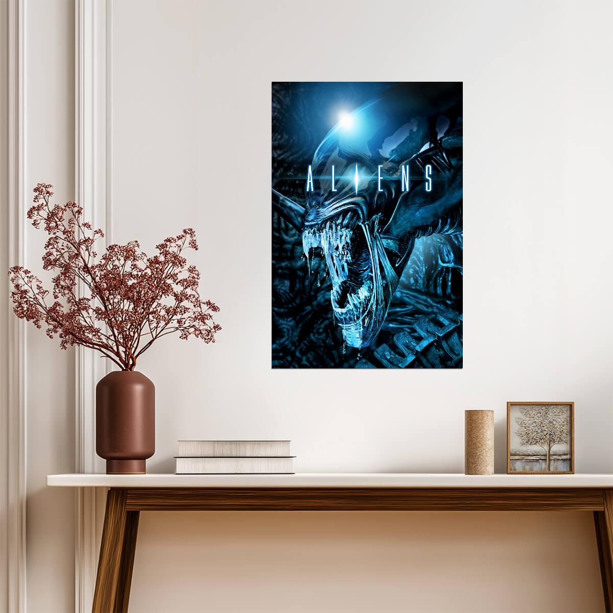 Aliens 1986 Horror Movie Poster | Xenomorph Queen | Blue Tones - Movies & TV Poster