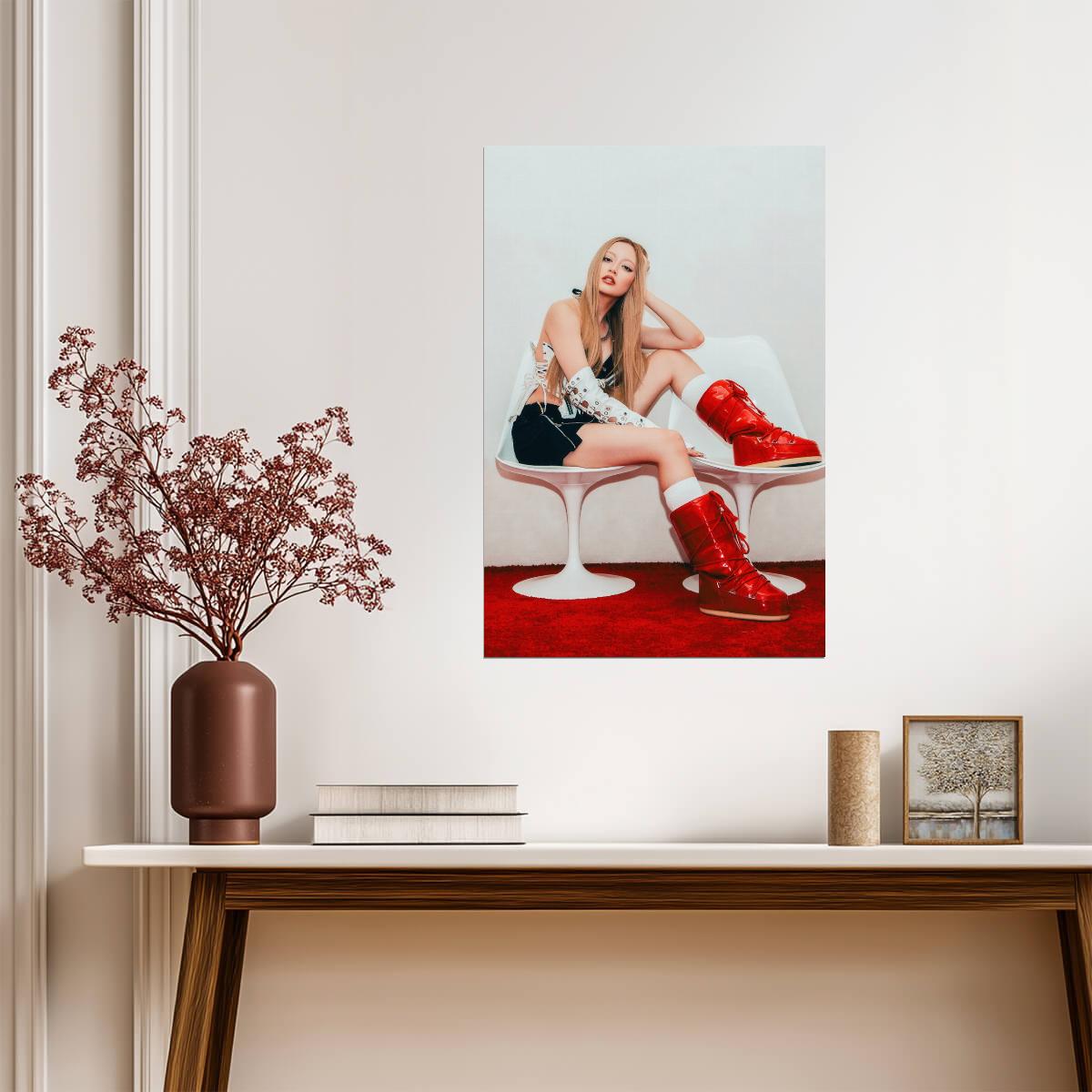 Girlset Kendall | Commas Concept | Warm Photo Poster - Music Poster