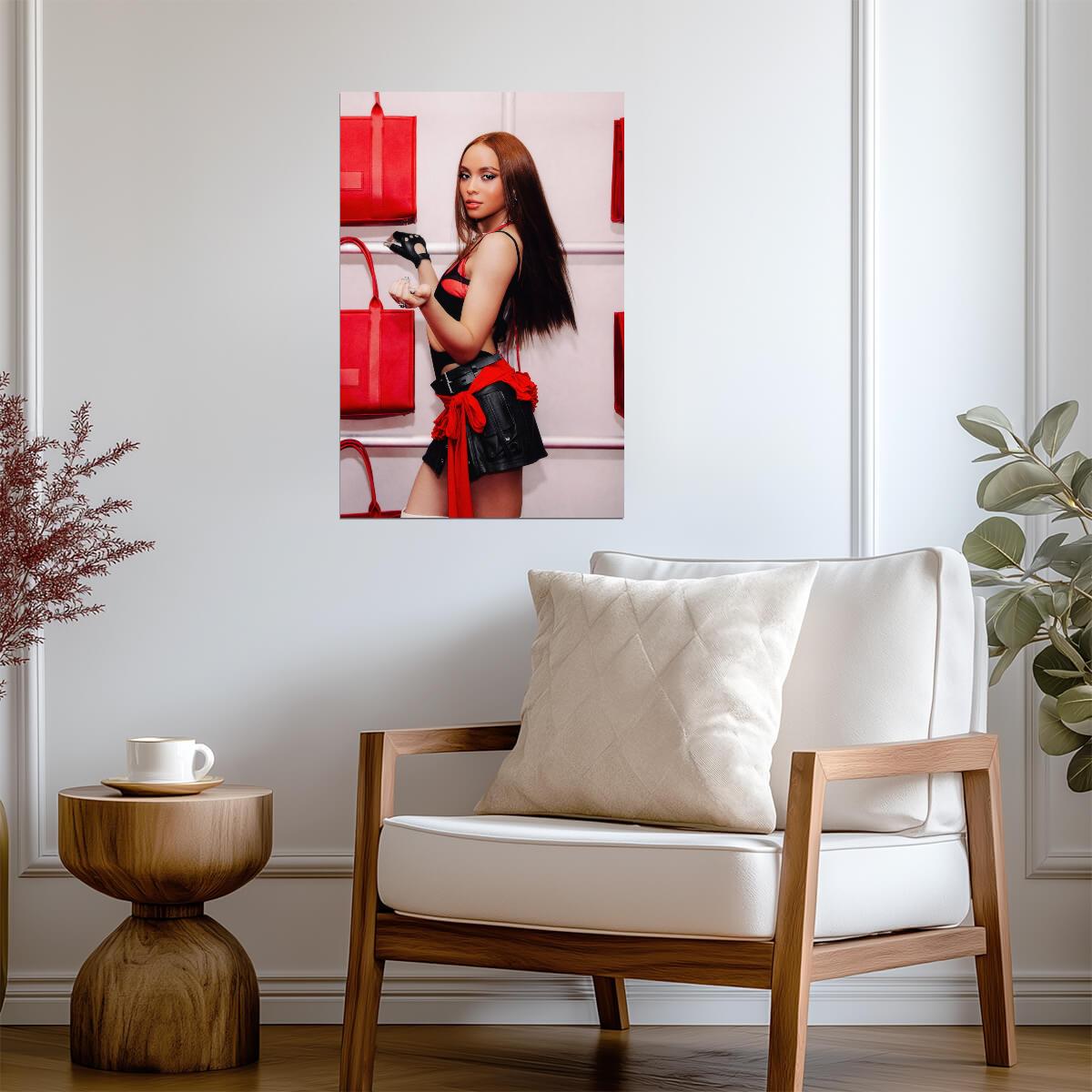 Girlset Savanna | Commas Photo | Girl Group Poster - Music Poster