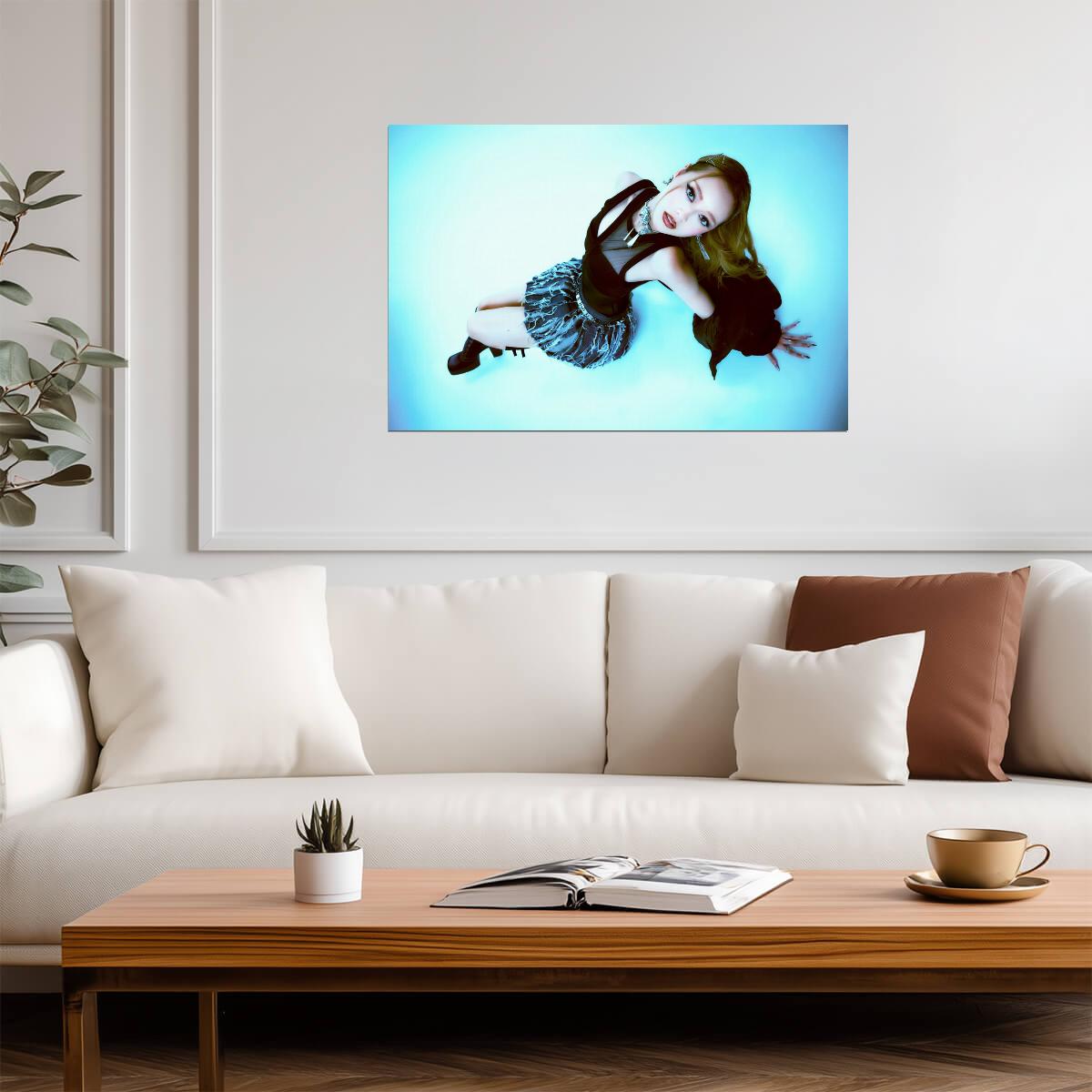 Girlset Kendall | Little Miss Poster | Cool Trend Photo - Music Poster