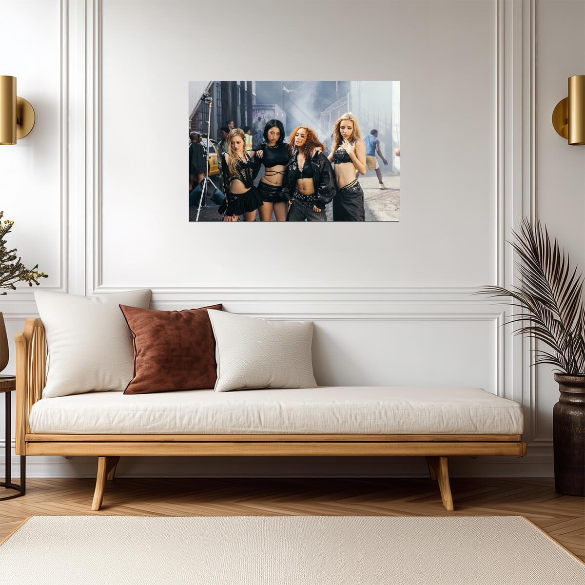 Girlset Group | Little Miss Poster | Trend Concept Decor - Music Poster