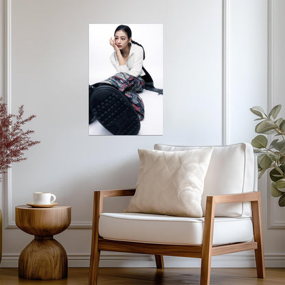 NJZ Group | NewJeans Look | Earthy Tone Poster - Music Poster