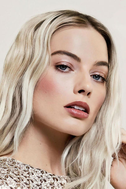 Margot Robbie Classic Beauty Poster | Actress Wall Art Print - Celebrities Poster