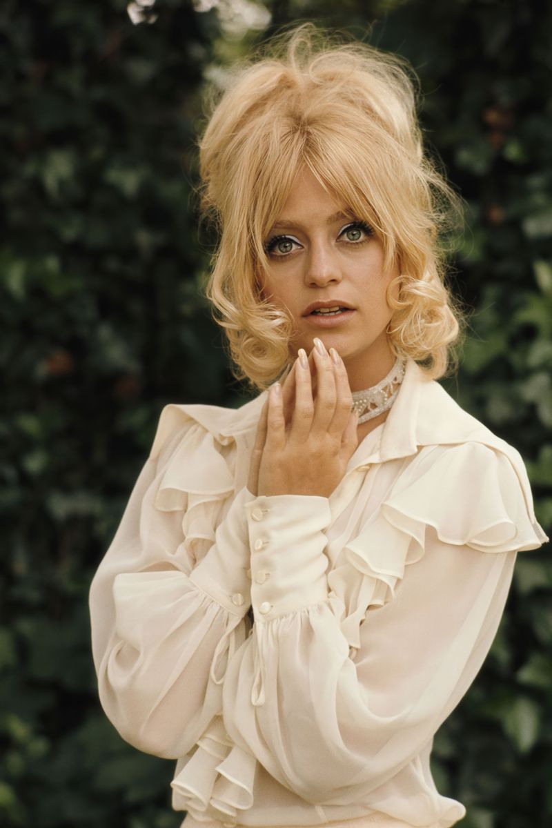 Goldie Hawn Young Blonde Portrait Poster | Actress Wall Art Print - Celebrities Poster
