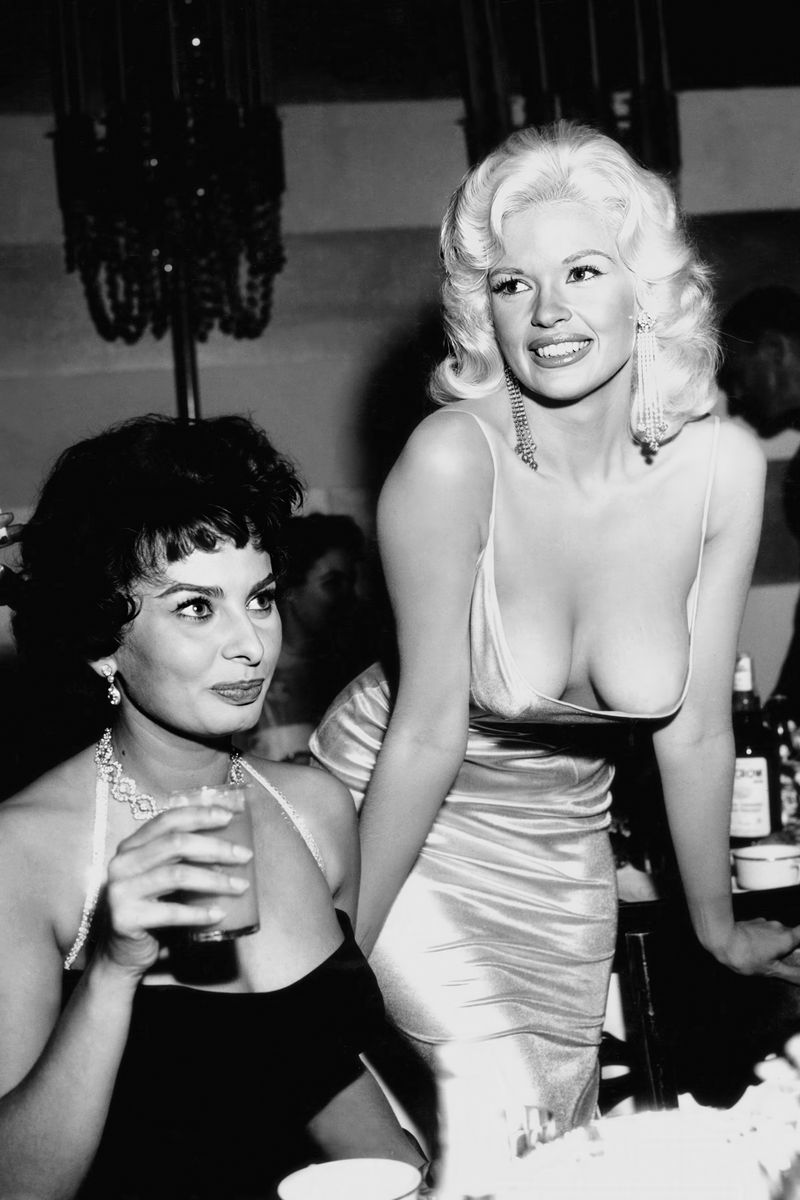 Jayne Mansfield with Sophia Loren Poster | Black and White Wall Art Print - Celebrities Poster