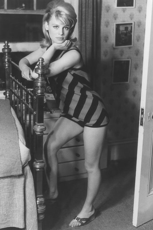Julie Christie in Dress Poster | Black and White Full Body Wall Art Print - Celebrities Poster