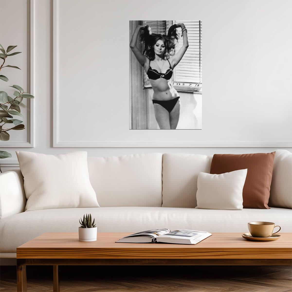 Sophia Loren in Bikini Poster | Black and White Portrait Wall Art Print - Celebrities Poster