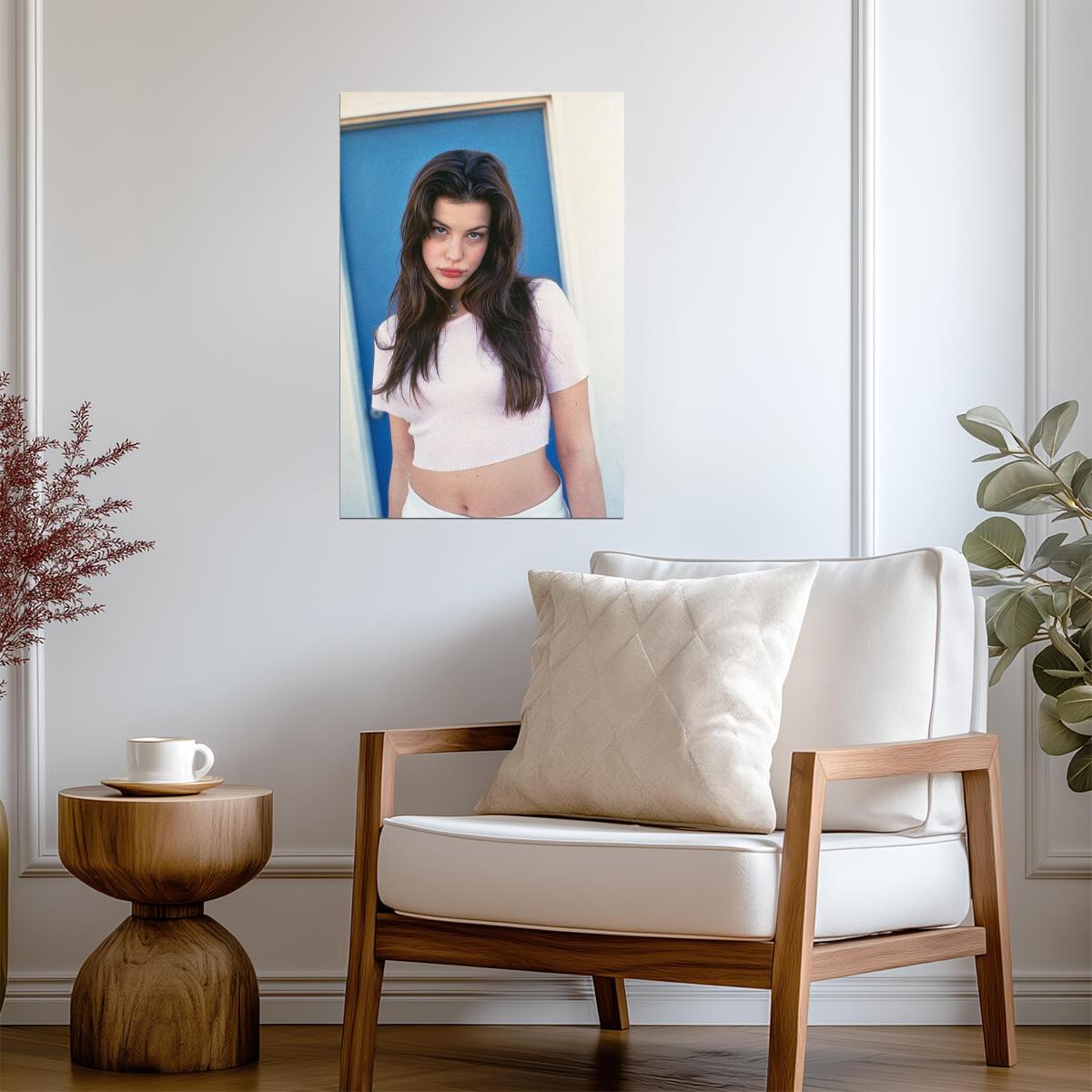 Liv Tyler Portrait Poster | Vintage Wall Art Print - Celebrities Poster