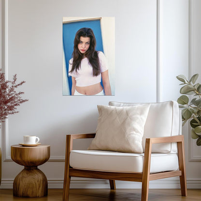Liv Tyler Portrait Poster | Vintage Wall Art Print - Celebrities Poster