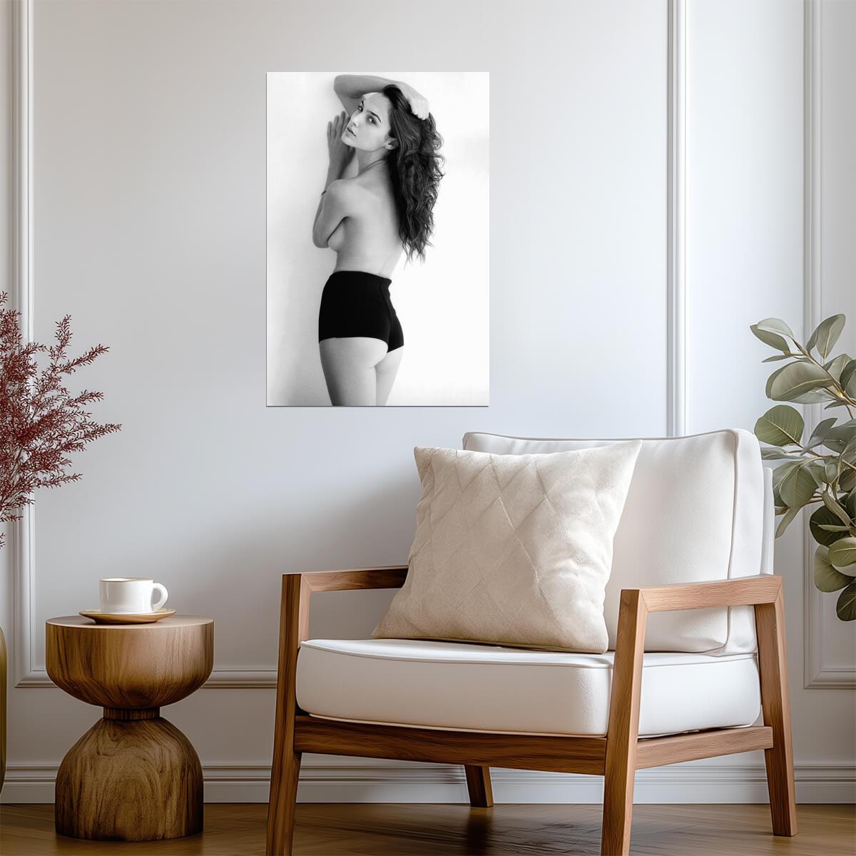 Gal Gadot in Black Shorts Poster | Black and White Portrait Wall Art Print - Celebrities Poster